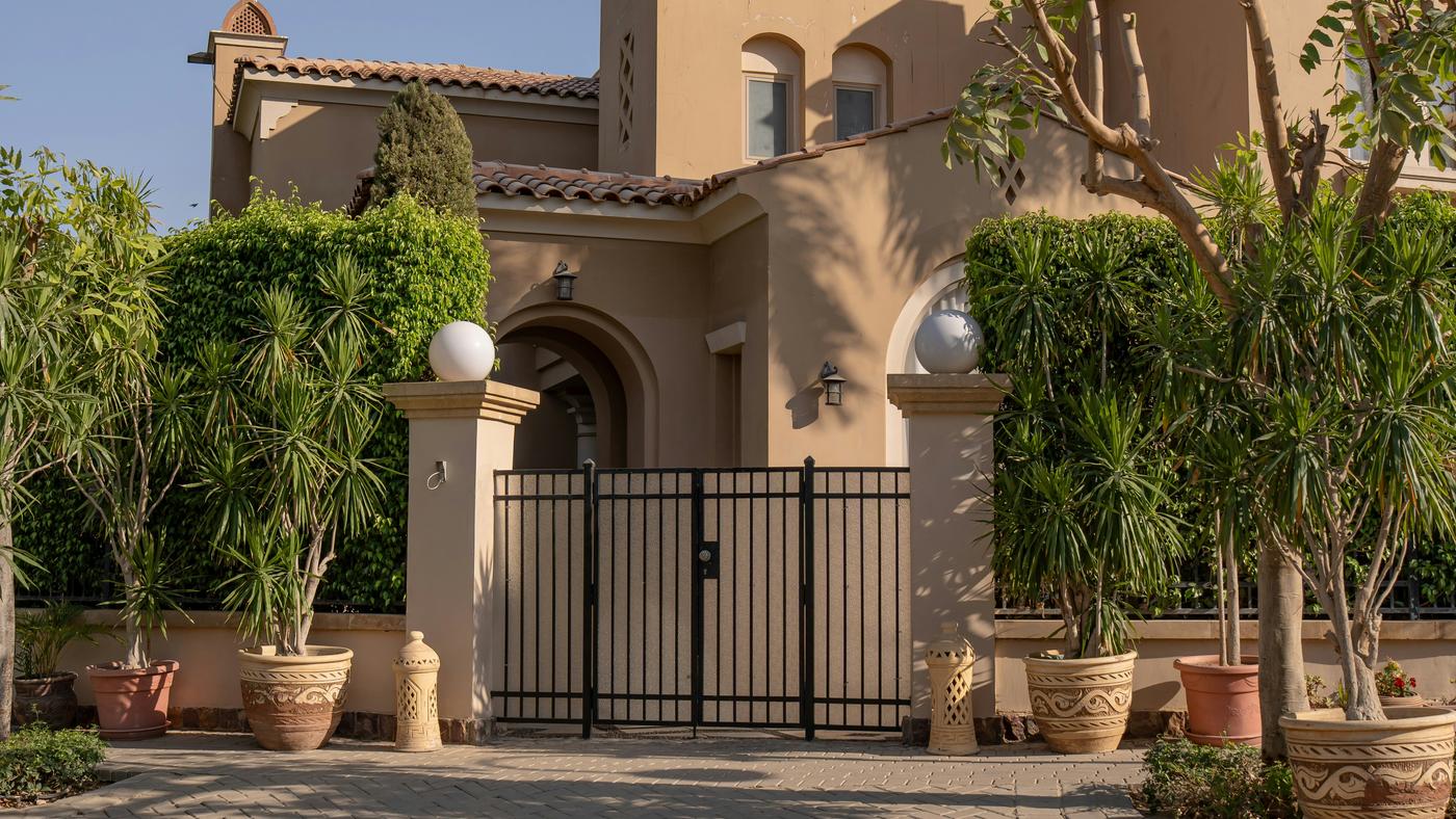 How to Choose a Real Estate Agent Without Getting Sold